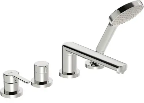 Einhebelmischer mit Handbrause, montiert auf einer Wanne, besteht aus drei Elementen. Hergestellt von der Marke HANSA, in glänzendem Chrom-Finish.